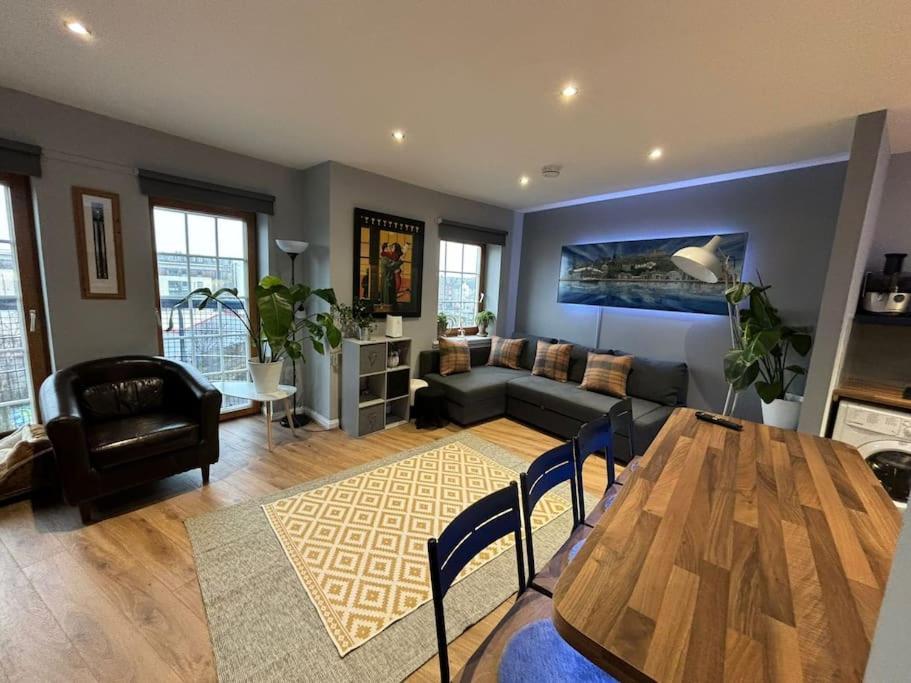 Sunshine On Leith. The River View Apartment! Edimburgo Exterior foto