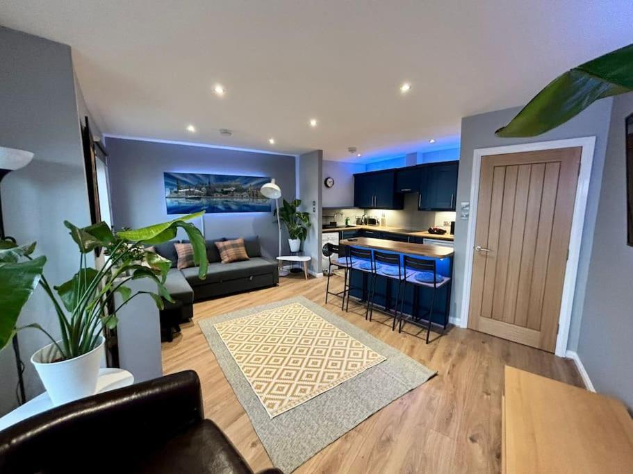 Sunshine On Leith. The River View Apartment! Edimburgo Exterior foto